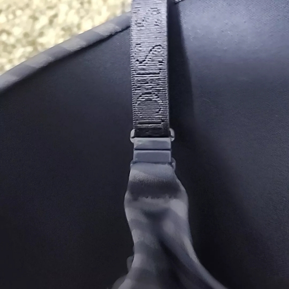 NWT Victoria's Secret Purple Tshirt Lightly Lined Demi 34B - Picture 6 of 9